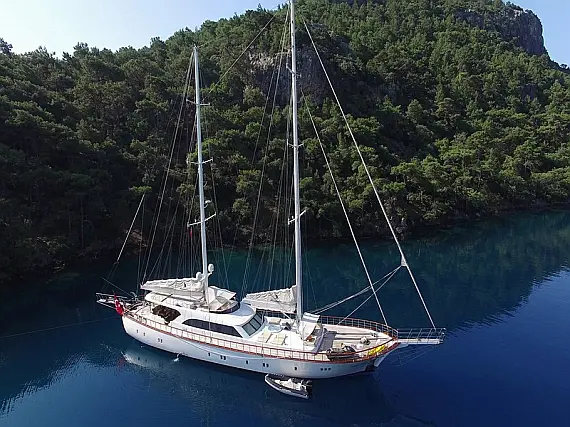 Luxury sailing yacht Alessandro 1