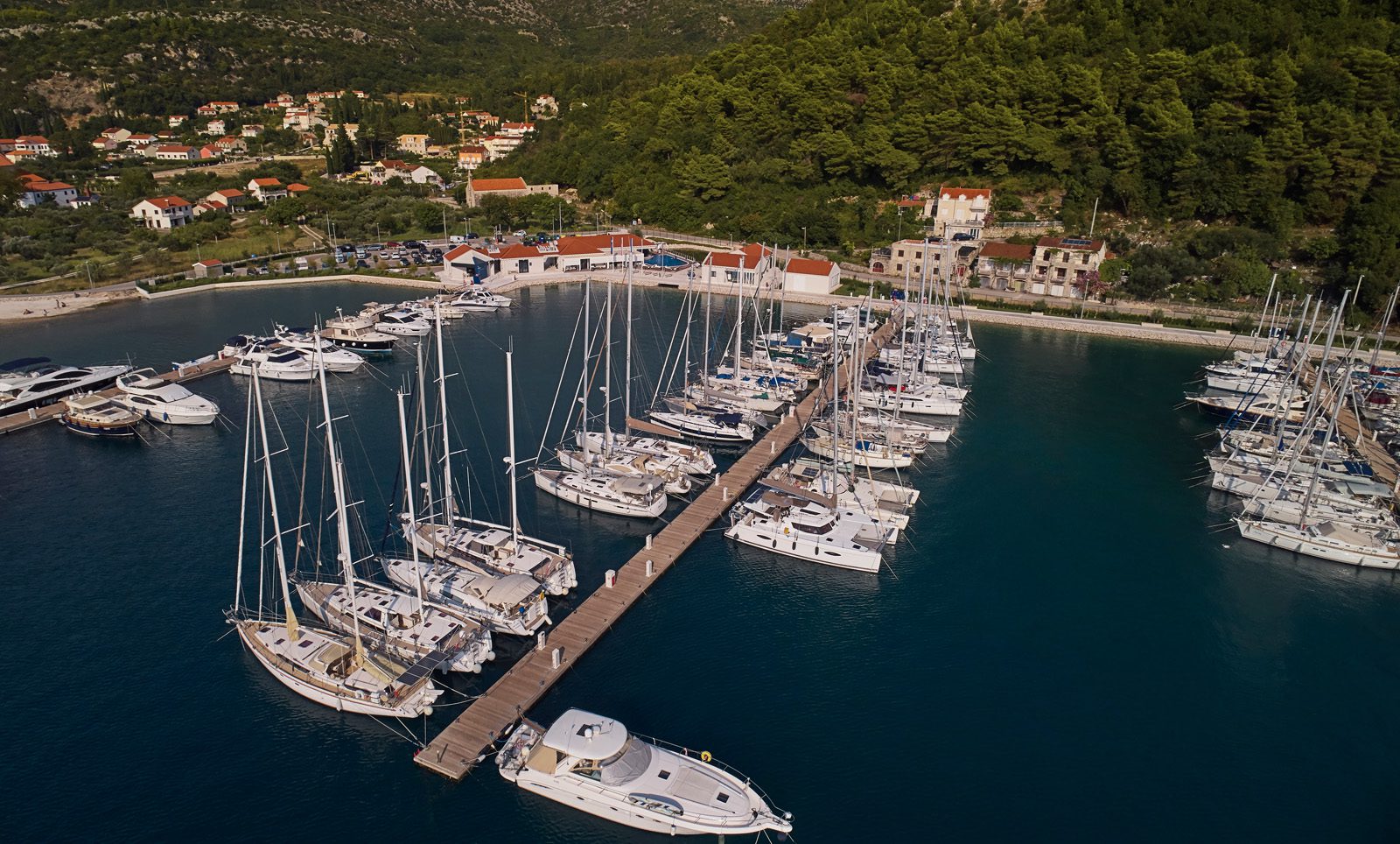 Aci Marina Slano