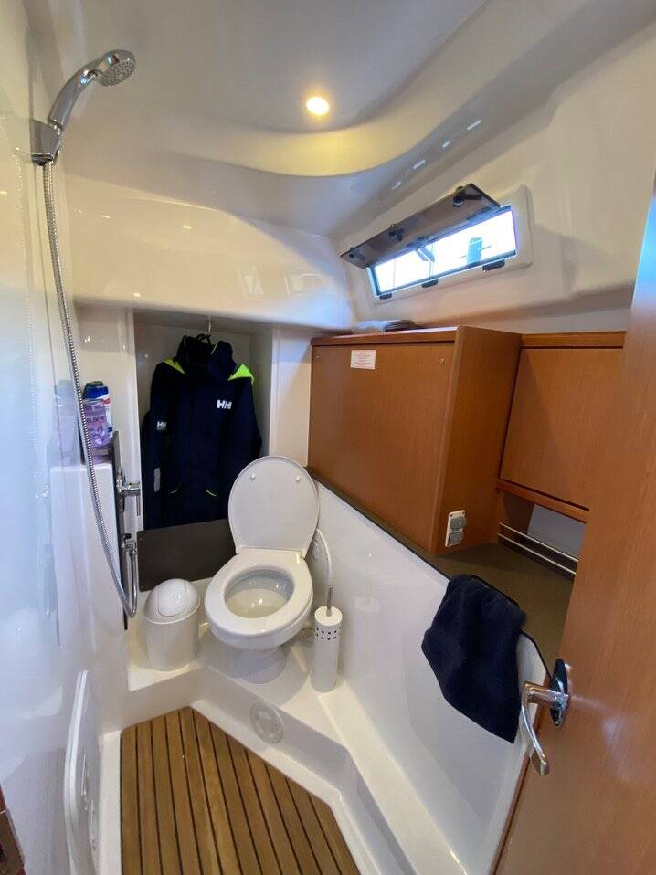 Bavaria Cruiser 34 Luna 2