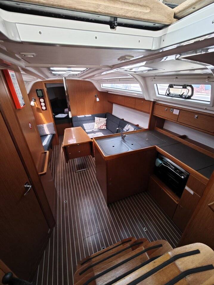 Bavaria Cruiser 37 Almira