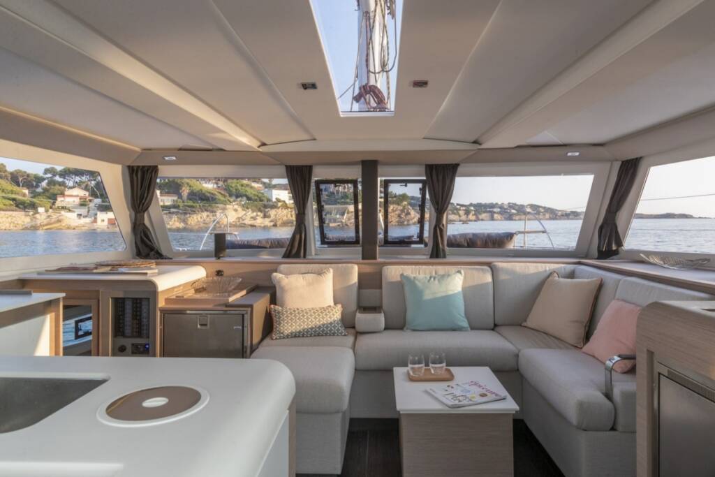 Fountaine Pajot Isla 40 Ares X