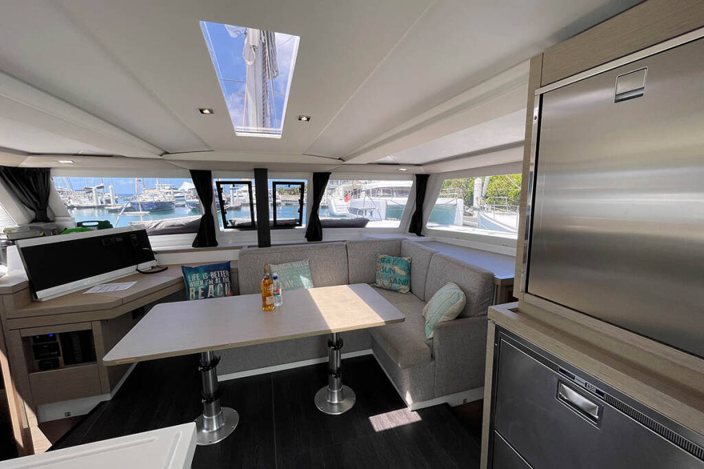 Fountaine Pajot Lucia 40 Jaxnjoe com