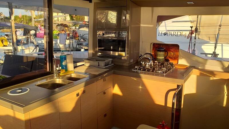 Fountaine Pajot Lucia 40 El Camino