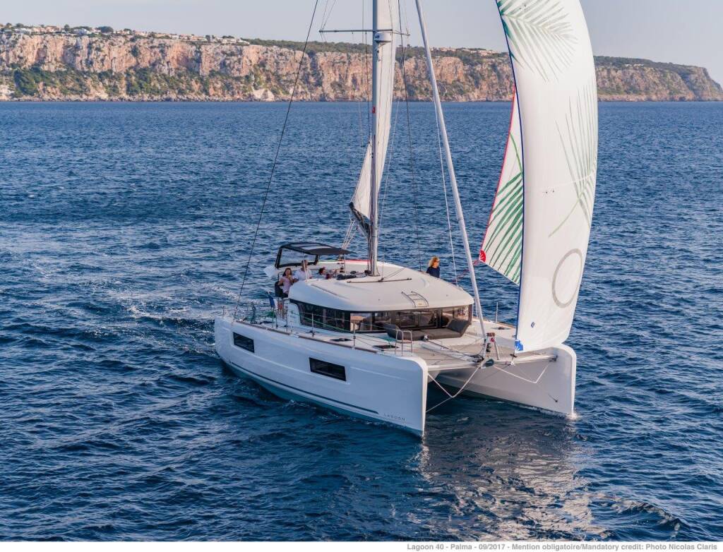 Lagoon 40 Sail Castor