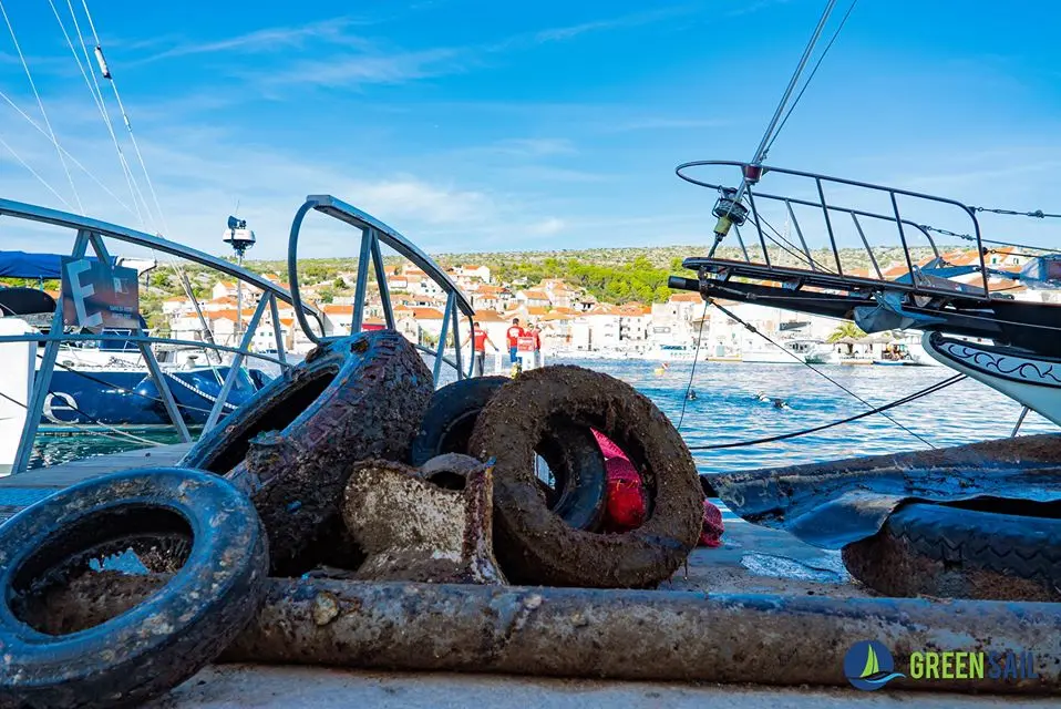 Sea clean-up around port Milna on Brac island